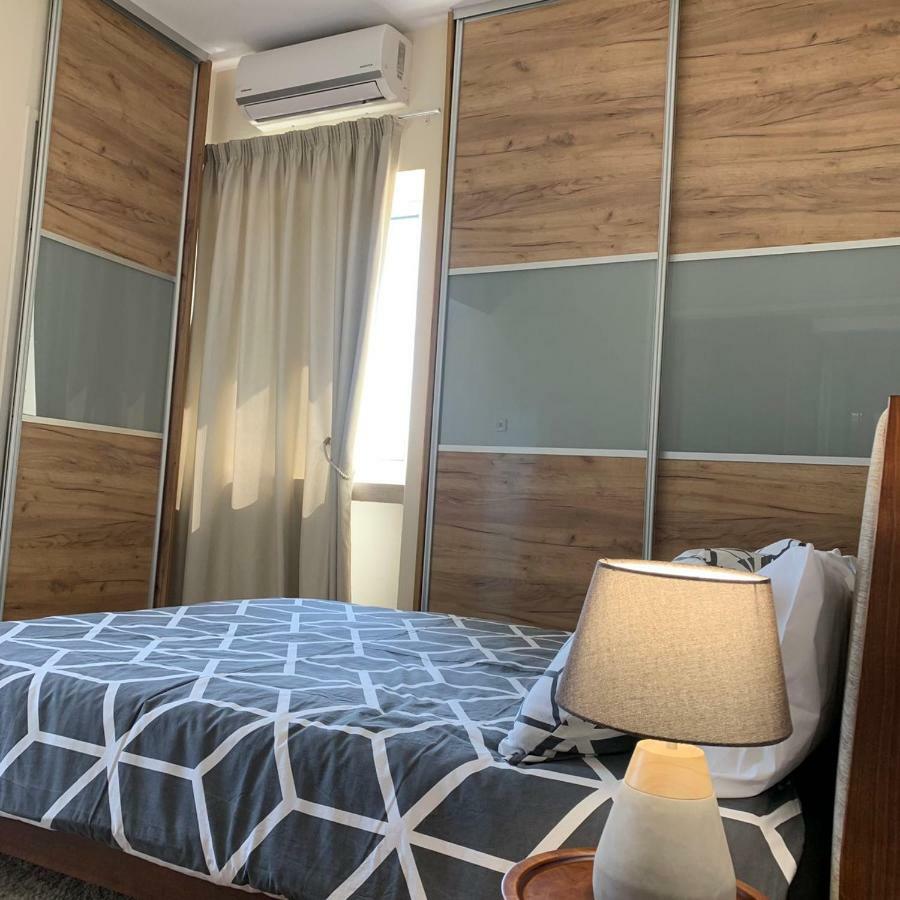 Modern 2 Bed Room Large Apartment Nikozja Zewnętrze zdjęcie